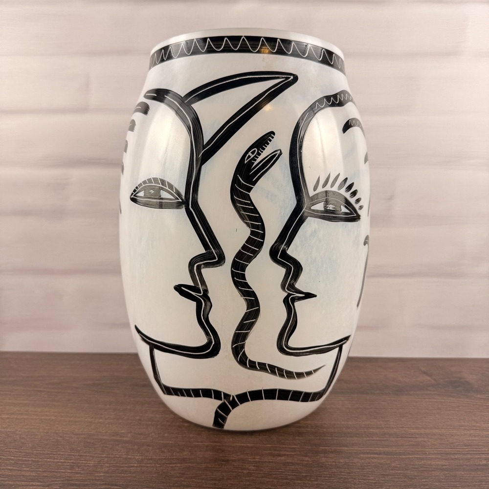Kosta Boda Caramba 48735 Artist Collection Vase Ulrica Hydman Vallien